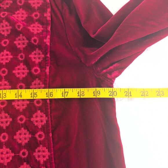 John Mark Velvet Embroidered Tunic Top Women's Small Crimson - Picture 7 of 10